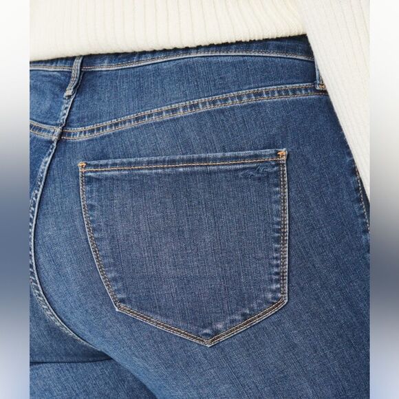 Hollister CURVY HIGH-RISE MEDIUM WASH JEAN LEGGINGS 31X28 NWT in packaging - Picture 5 of 9